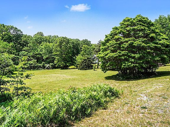 4th image of 3250 Arbor Ln
