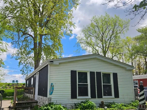 6060 326th St, Toledo, OH 43611