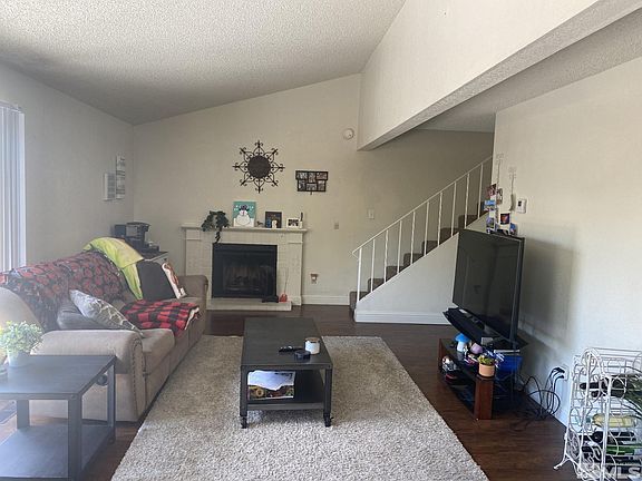 2nd image of 4251 Pheasant Dr