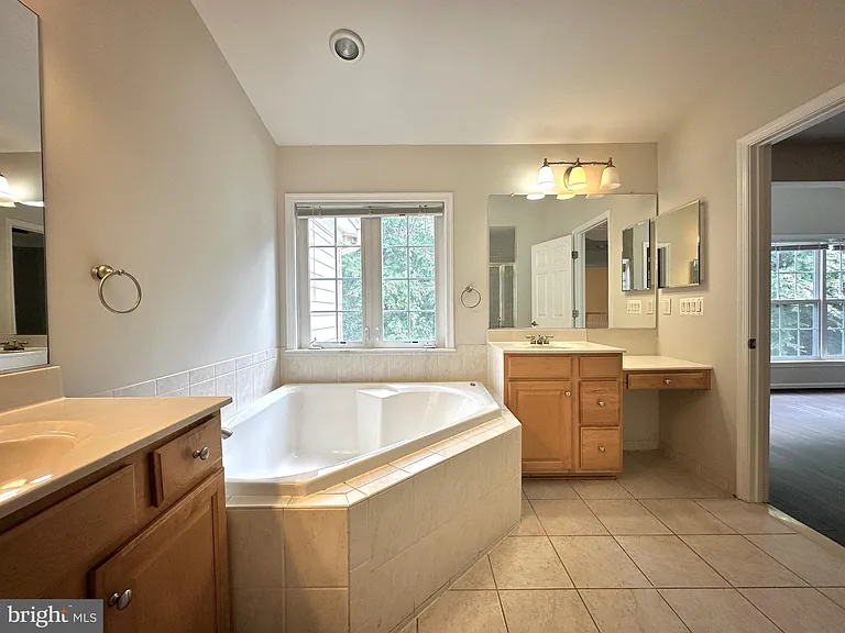13052 Greg Roy Ln — Photo 40