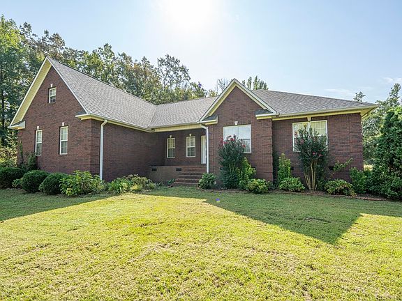 3rd image of 275 Branch Estate Ln