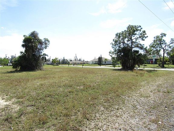 4th image of 3515 E Gator Cir