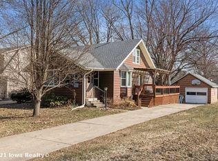 3611 49th St, Des Moines, IA 50310