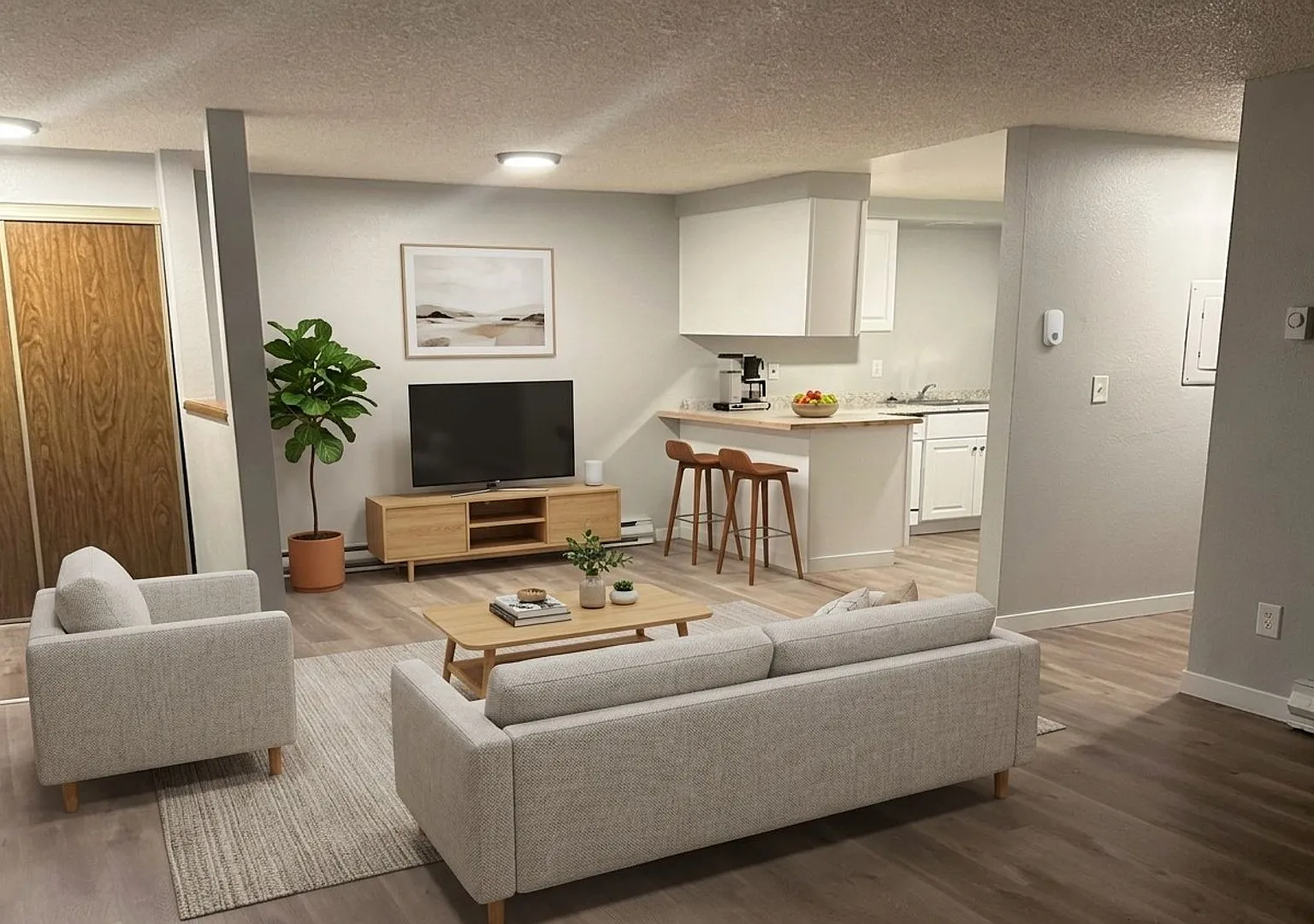JC0680 - Dolph Court Apartments — Photo 1