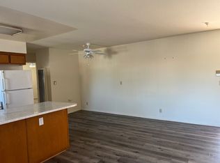 827 Redondo Ave APT 4, Long Beach, CA 90804