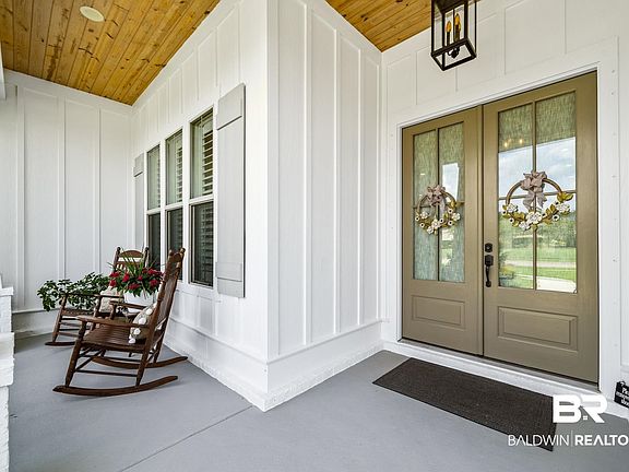 4th image of 10904 Atrium Ave