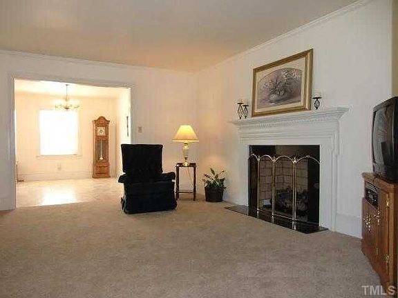 living rm fireplace