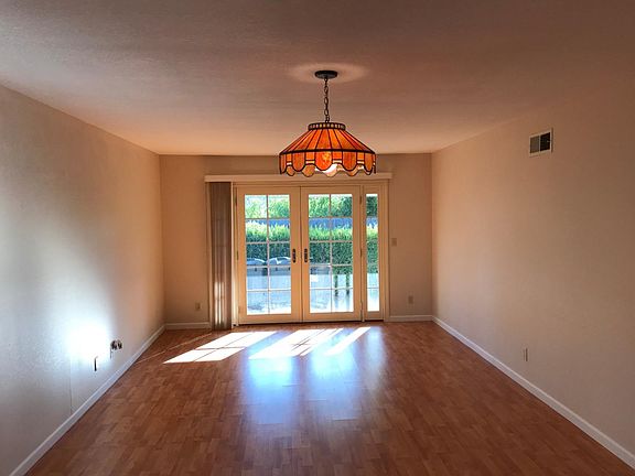 3rd image of 321 La Pala Dr
