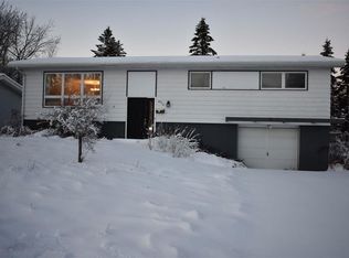 4915 Oakley St, Duluth, MN 55804
