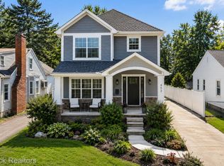 402 N Alexander Ave, Royal Oak, MI 48067