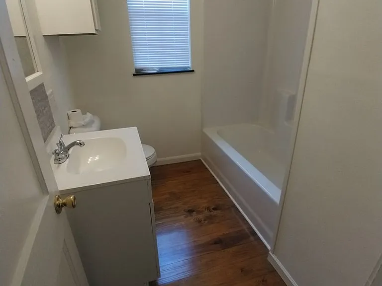 816 Bilbo St — Photo 8