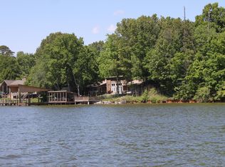 4221 W Lakeview Cir, Louisville, TN 37777