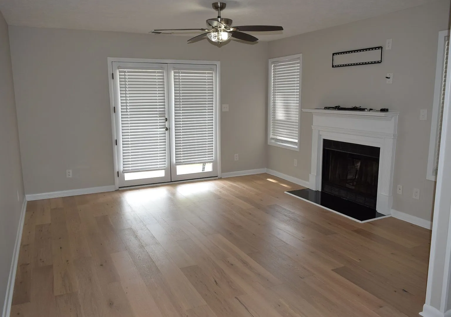 Bartons Landing Condo — Photo 4