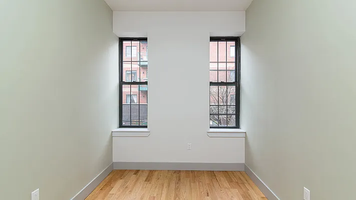 Rented by Nooklyn NYC LLC | media 13