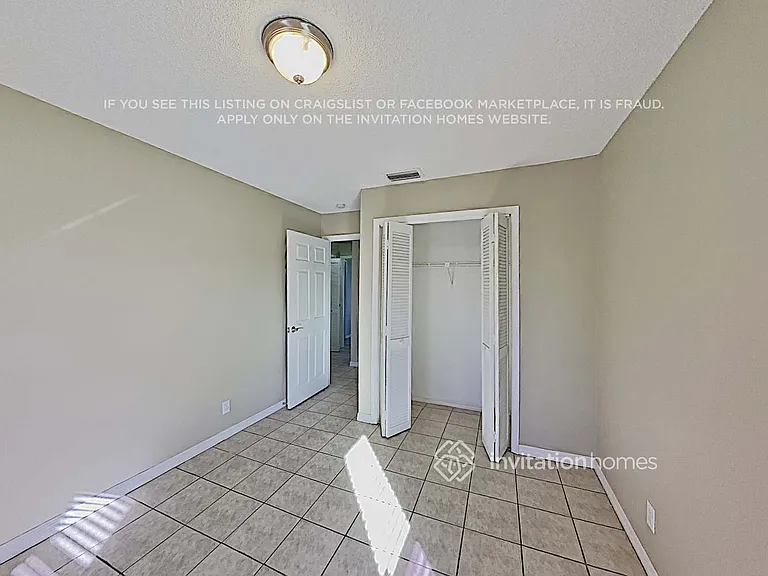 17745 Woodview Ter — Photo 14