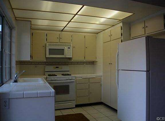 3rd image of 2855 N Cottonwood St Unit 15