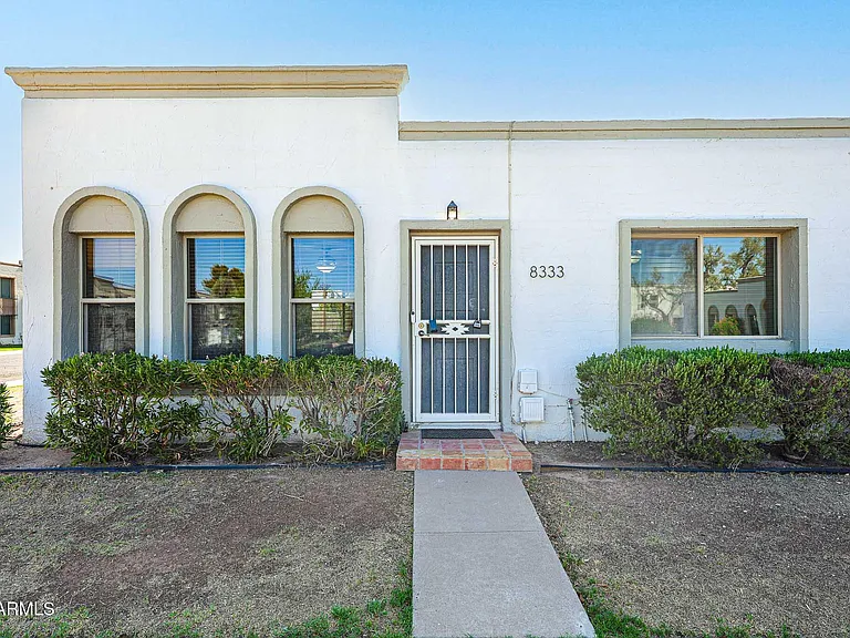 8333 E Orange Blossom Ln — Photo 31