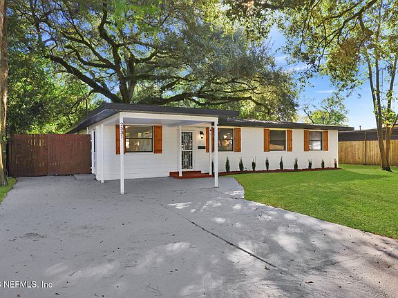 2nd image of 2531 E BURLINGAME Drive