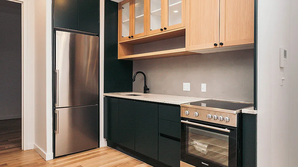 44 Kent Street — Photo 4