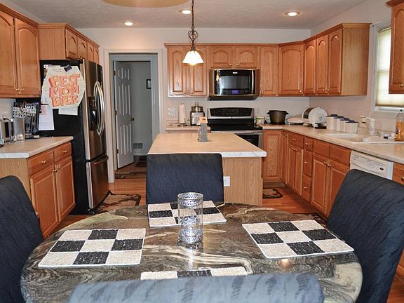 5th image of 4557 Rachel Ln