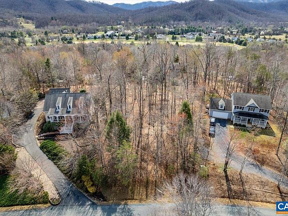 3rd image of 168 Cedar Glen Close