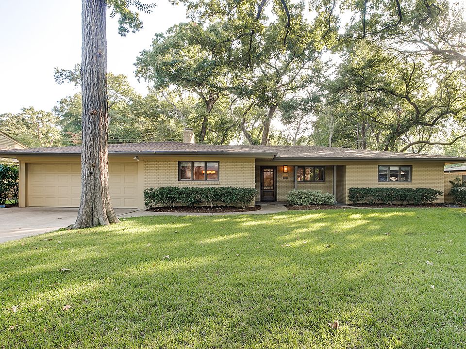 1st image of 3129 Chaparral Ln