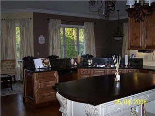 2nd image of 1719 Lake Haven Cir