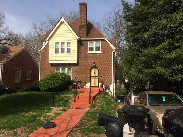 912 S 43rd St, Louisville, KY 40211