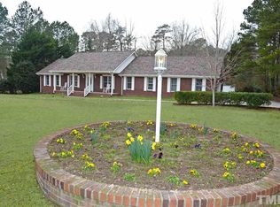 252 Cross Link Dr, Angier, NC 27501