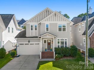 908 Millbrook Rd, Charlotte, NC 28211