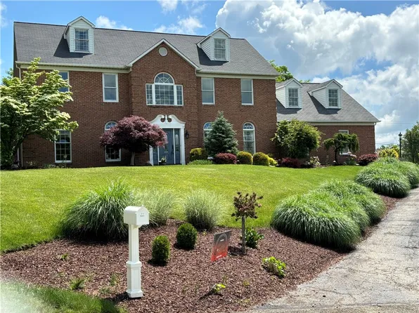 102 Sunrise Ln, Venetia, PA 15367