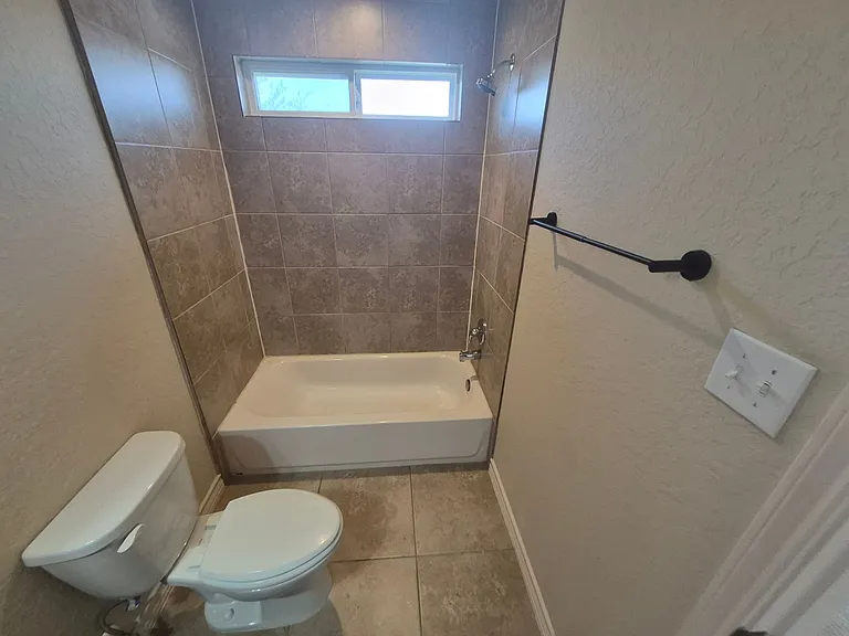 6618 Arancione Ave #101 — Photo 15