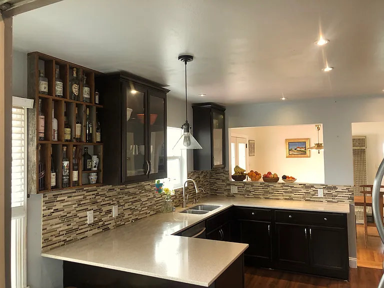 1052 Vallejo St — Photo 6