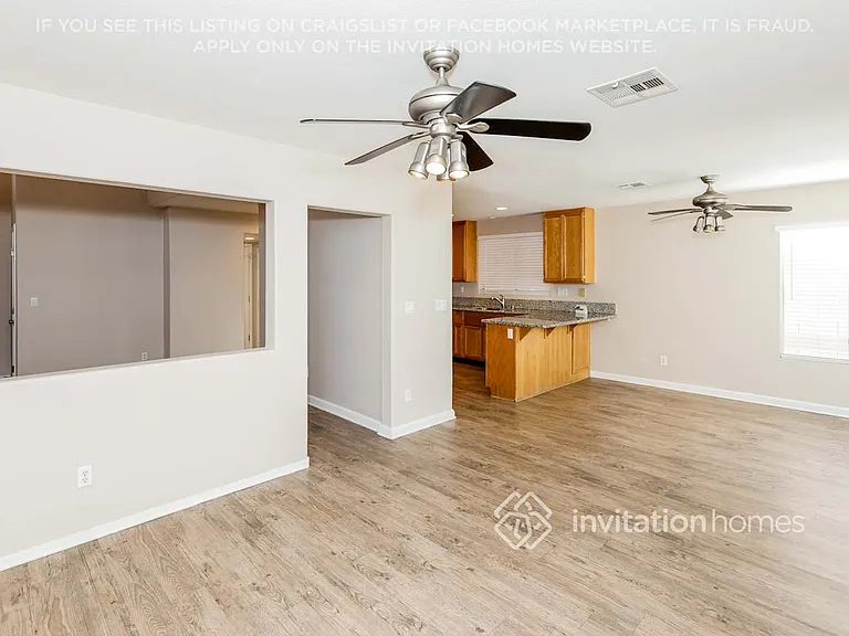 1729 Splinter Rock Way — Photo 9