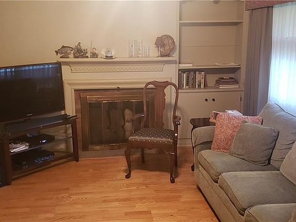 3rd image of 11086 S Shore Ave