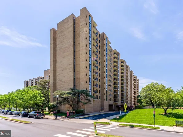 4500 S Four Mile Run Dr APT 105, Arlington, VA 22204