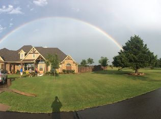 3201 Santa Rosa Ct, Norman, OK 73071