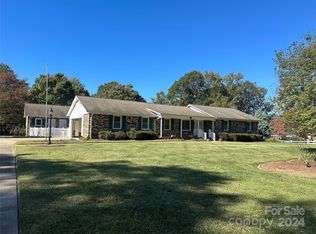 1915 Rhyne Carter Rd, Gastonia, NC 28054