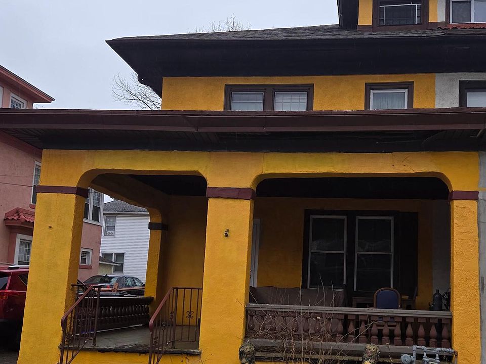 1st image of 1011 N 17th St