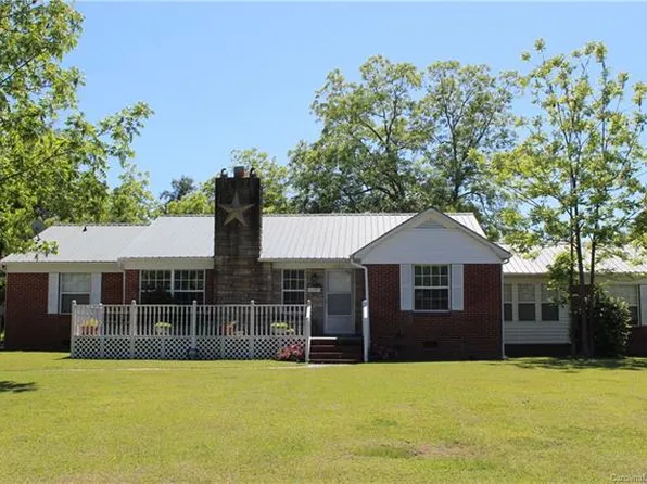 1412 Morven Rd, Wadesboro, NC 28170