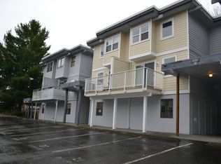 6705 204th St SW APT B102, Lynnwood, WA 98036