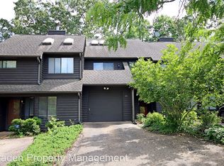 105 Blithe Ct, Charlottesville, VA 22901