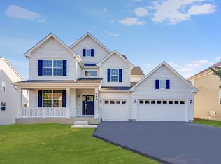 589 Wexford Dr, Elgin, IL 60124