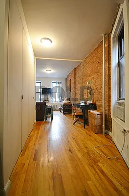 Rented by Bold New York | media 18