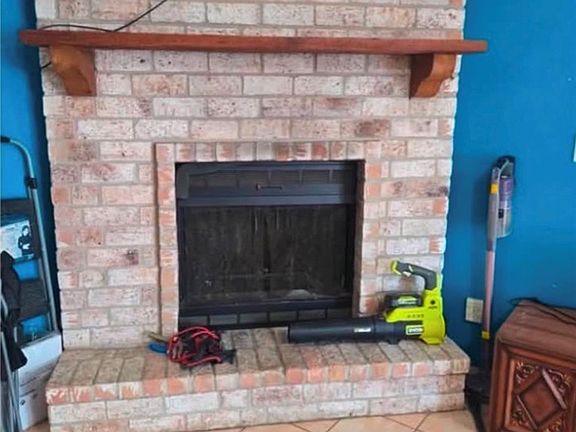 4th image of 9574 Goldcrest Cir