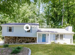 997 Redan Trl, Stone Mountain, GA 30088