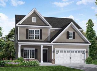 110 S Dakota Ct, Spring Lake, NC 28390