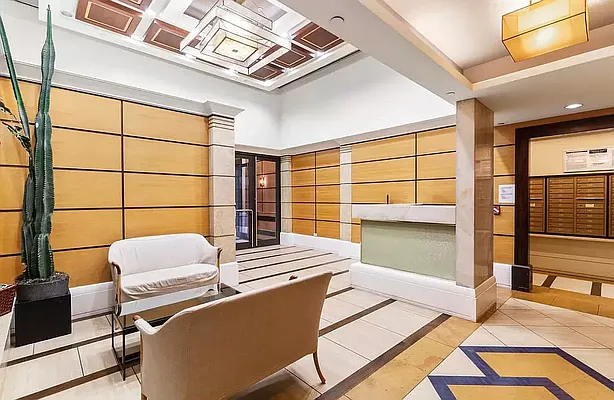 Rented by REAL New York | media 20