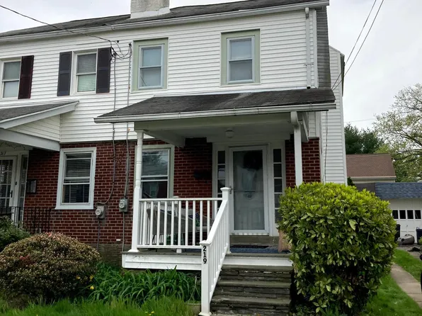 219 Williams Rd, Bryn Mawr, PA 19010