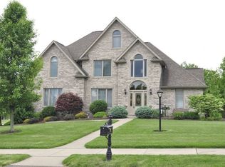 132 Stonebridge Dr, Oakdale, PA